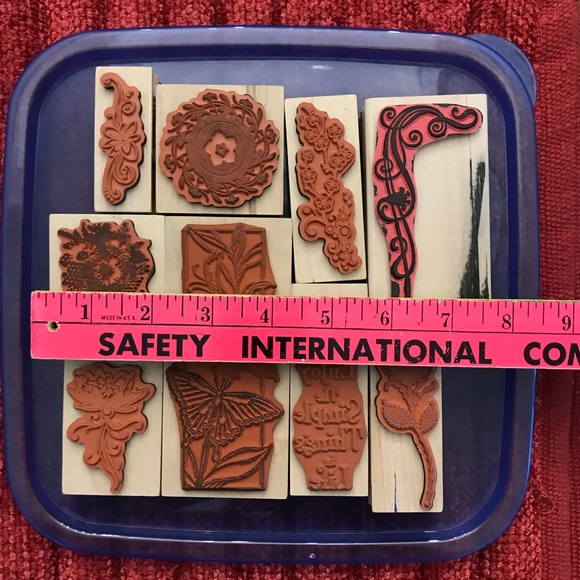 Collection of 12 Rubber Stamps - Picture 3 of 9